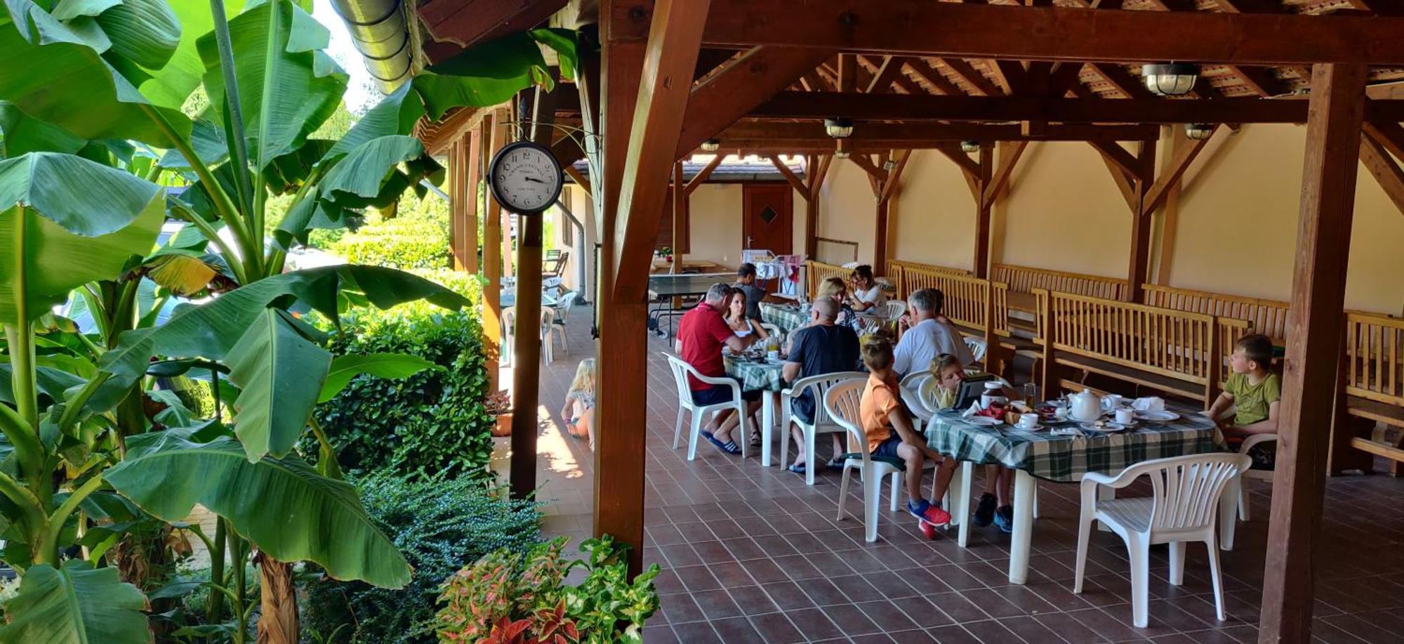 Korona Panzio Bed and Breakfast Balatonberény Exteriör bild